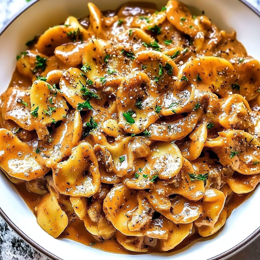 Recipe preparation for Caramelized French Onion Pasta