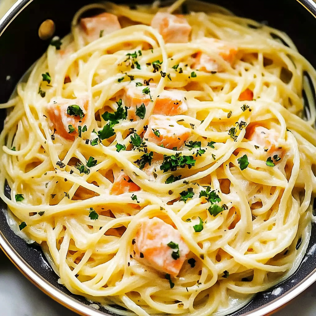 Recipe preparation for Smoked Salmon Linguine